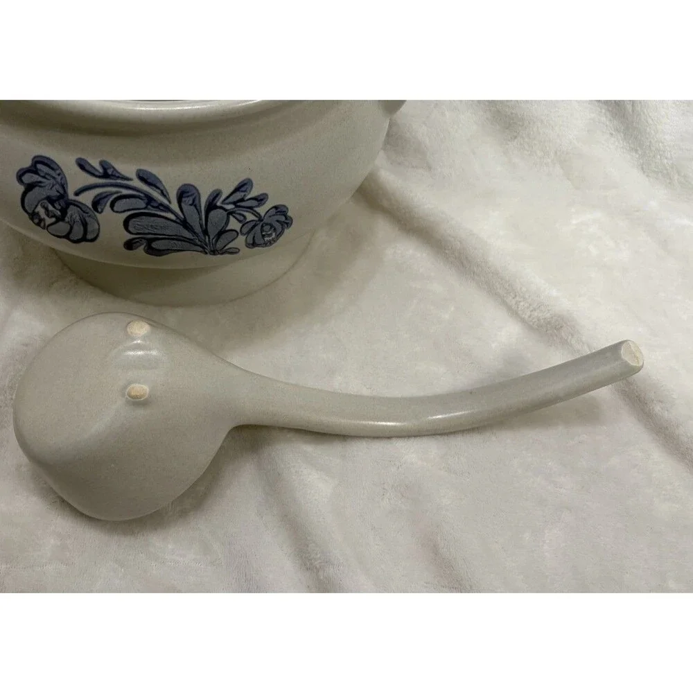 Vintage Pfaltzgraff Yorktowne Large Soup Tureen w/Lid & Ladle